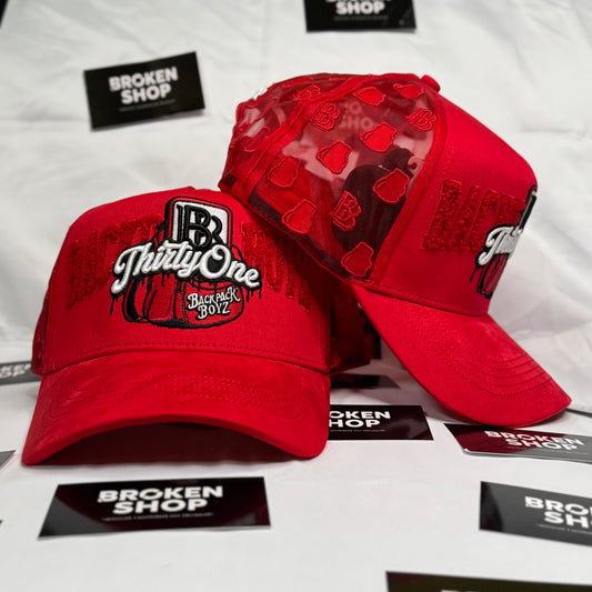 31 HATS "BACKPACK ROJA"