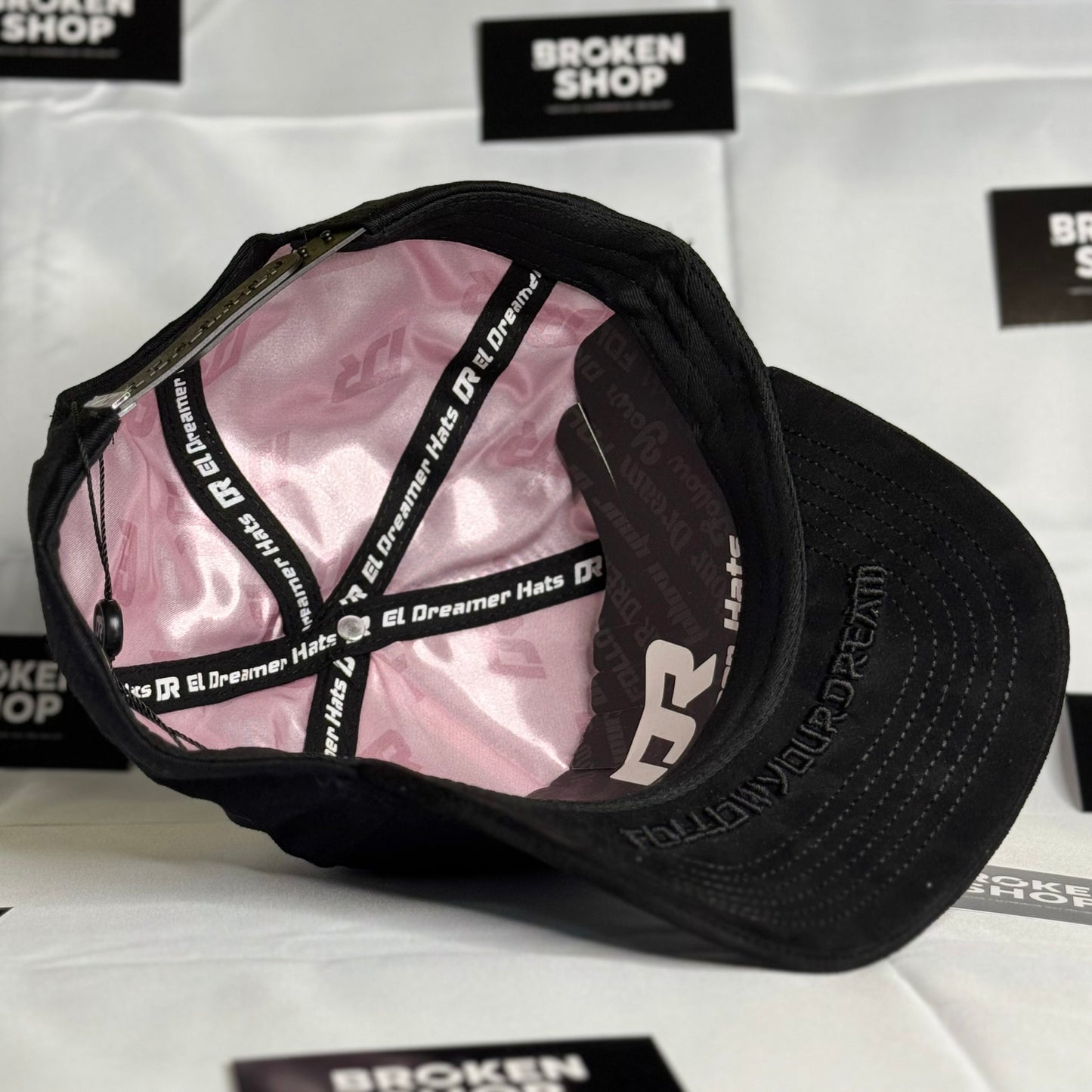 DREAMER HATS "KANJI NEGRA"