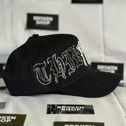 31 HATS "CRYSTAL WHITE"