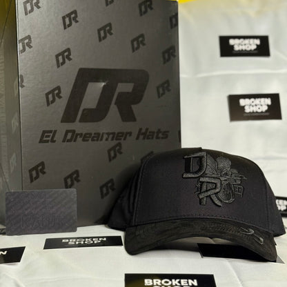 DREAMER HATS "KANJI NEGRA"