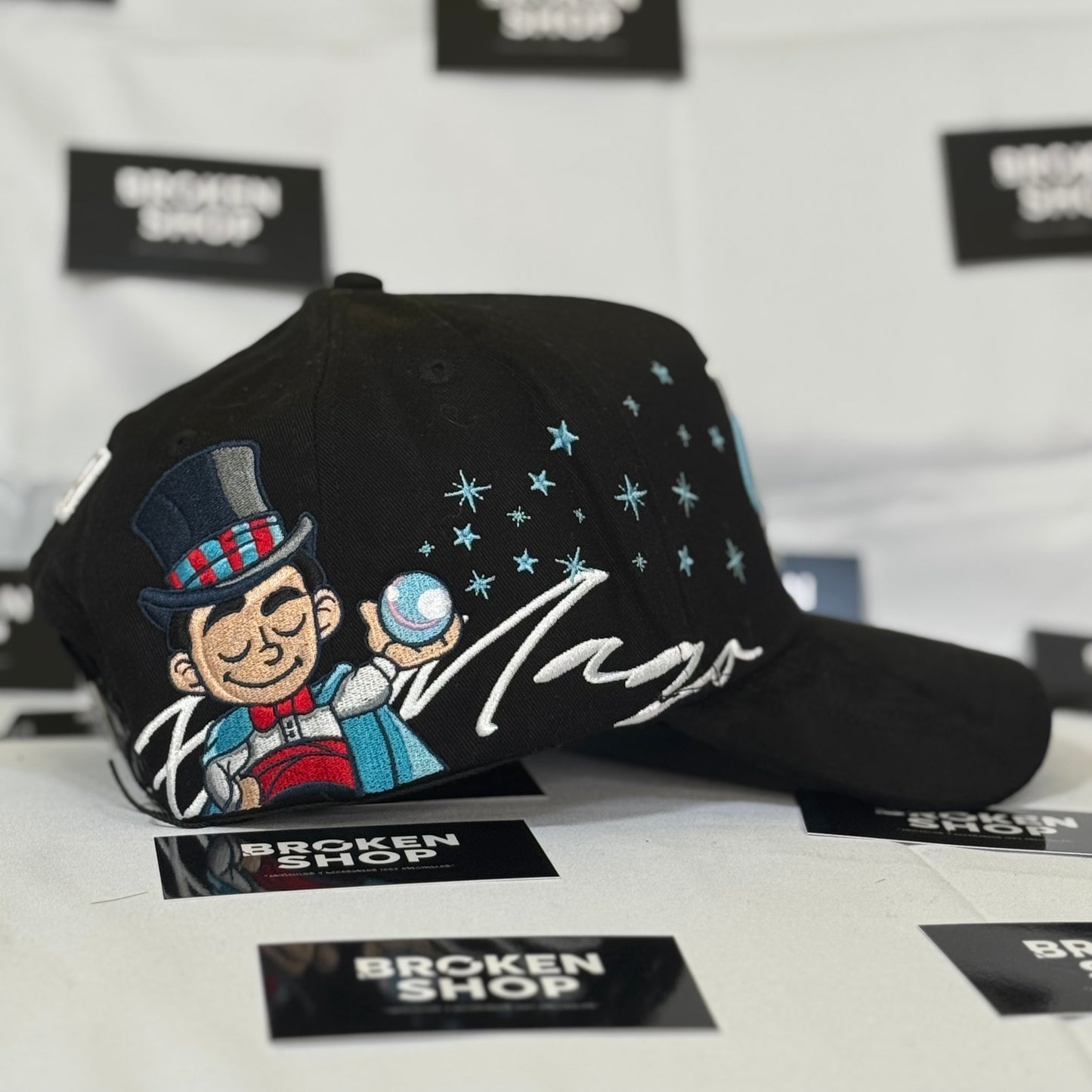 31 HATS “MAGO AZUL”