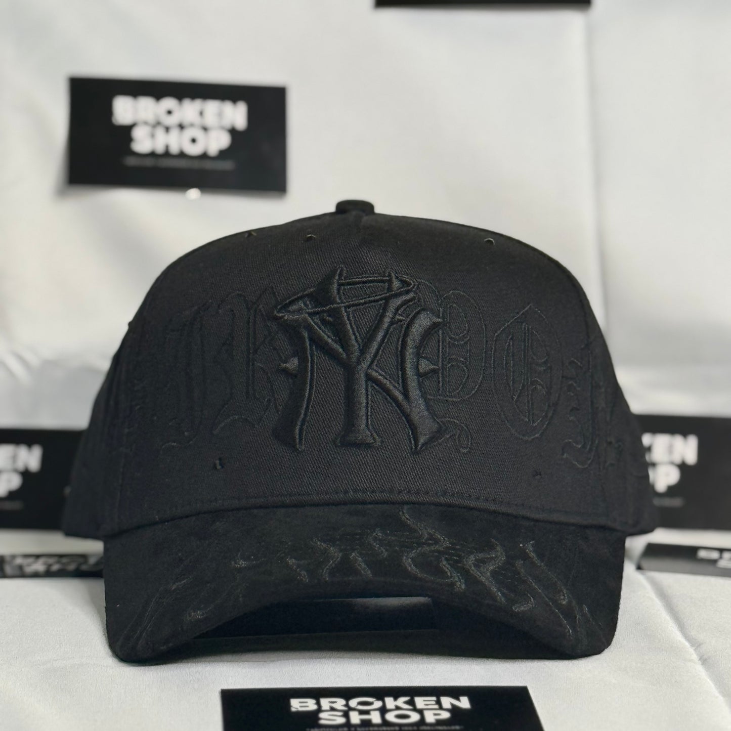 31 HATS “NY FLAMES”