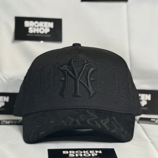 31 HATS “NY FLAMES”