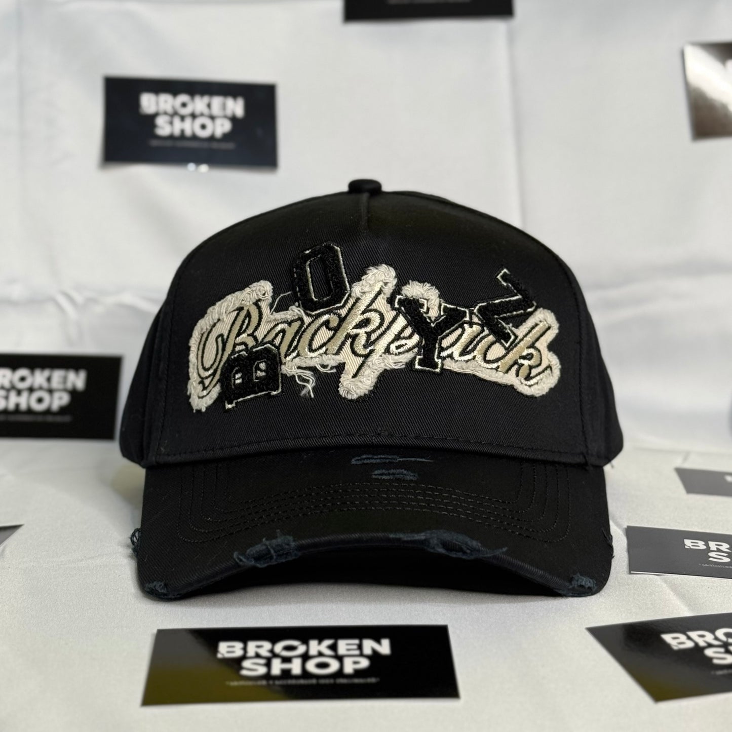 31 HATS "BACKPACK NEGRA"